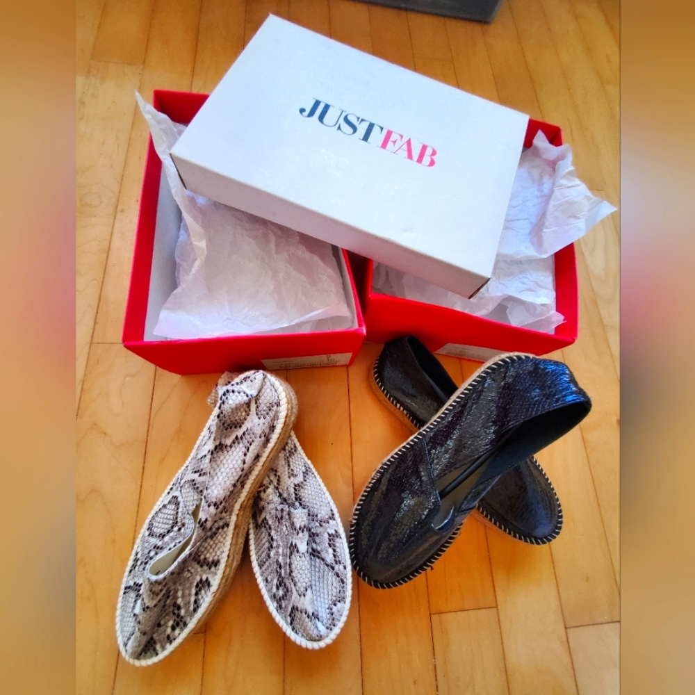 2 for 1 JustFab Loafers Snake skin look brand new in box